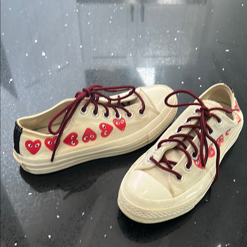 Comme des Garcons PLAY Women's Cream and Red Sneakers